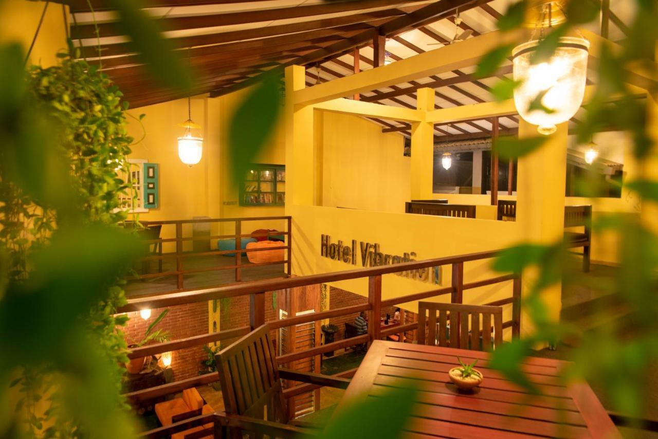 Hotel Vibration Хикадува Екстериор снимка